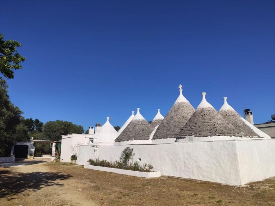 I Trulli D'A Ross Villa Ceglie Messapica Exterior photo